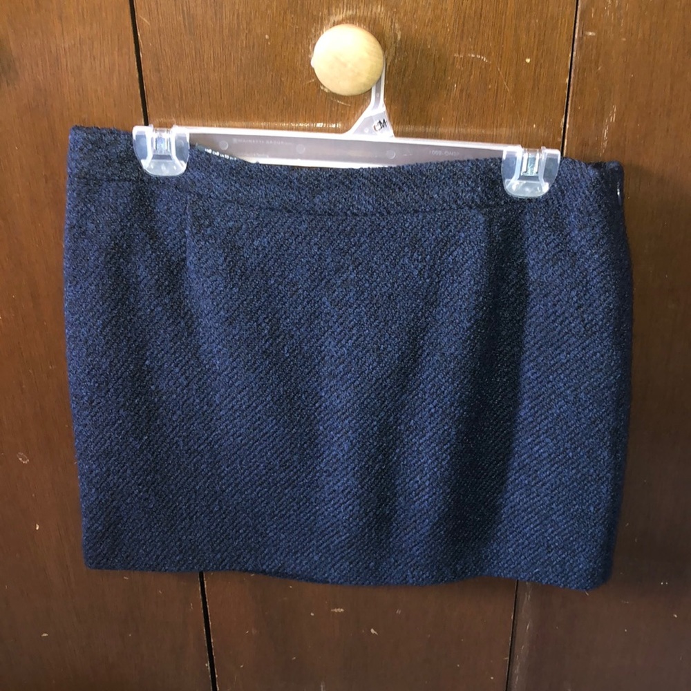 Wool skirt